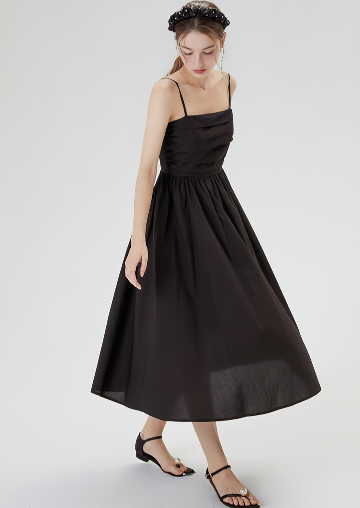 Скользящее платье в стиле Hepburn
