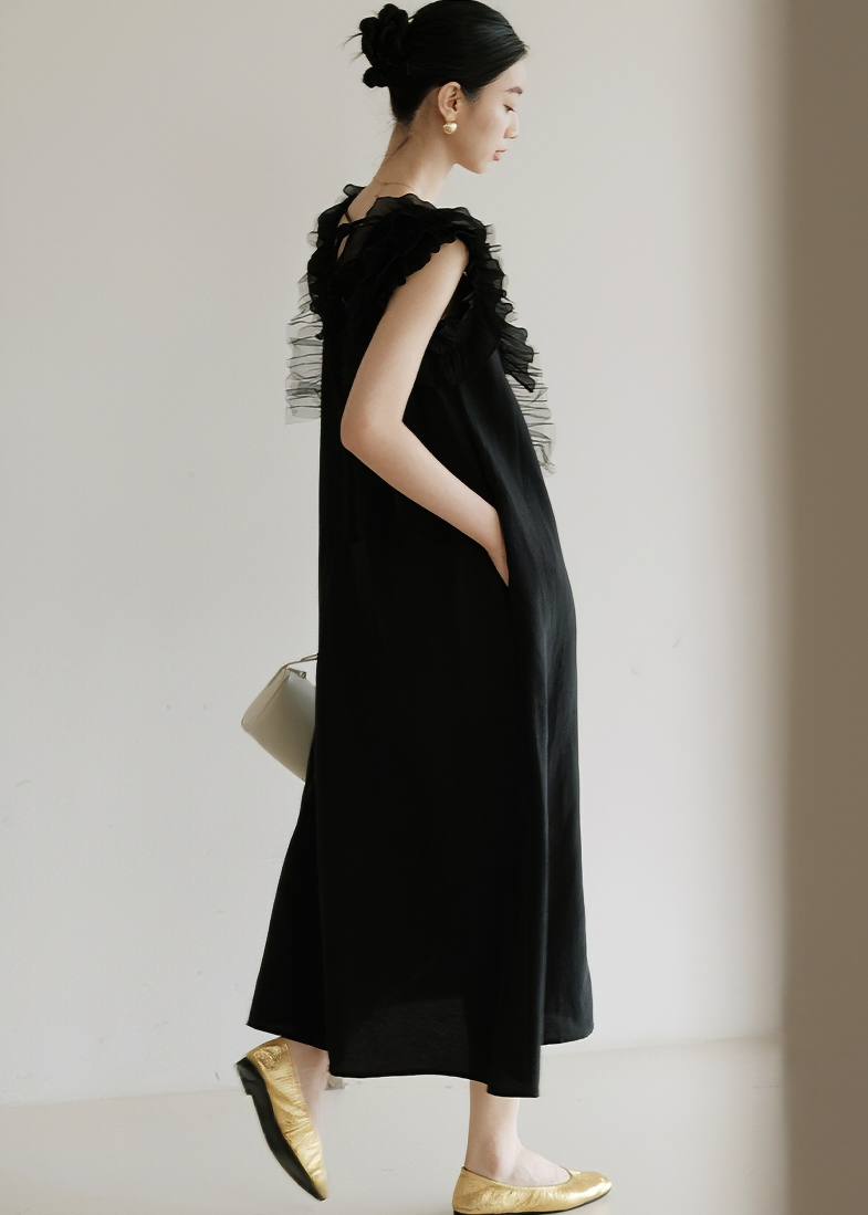 OPEN BACK TIE-DETAIL DRESS