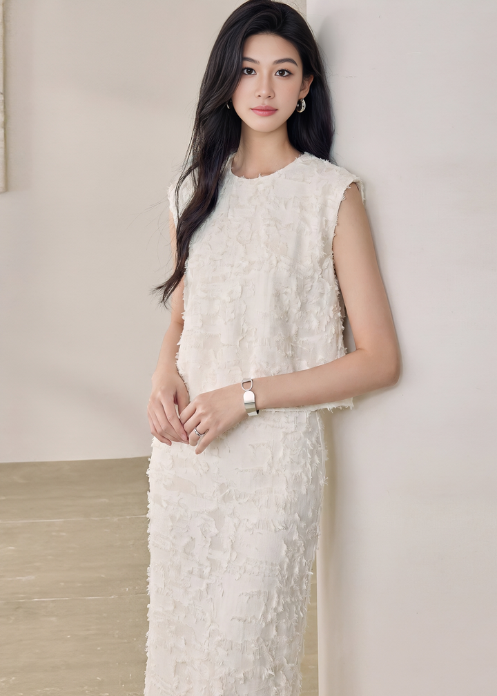 TEXTURED FRINGE TOP & SKIRT