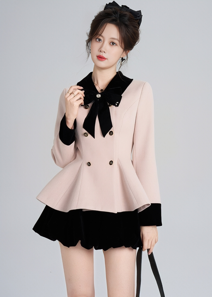 CONTRAST VELVET COLLAR PEPLUM COAT