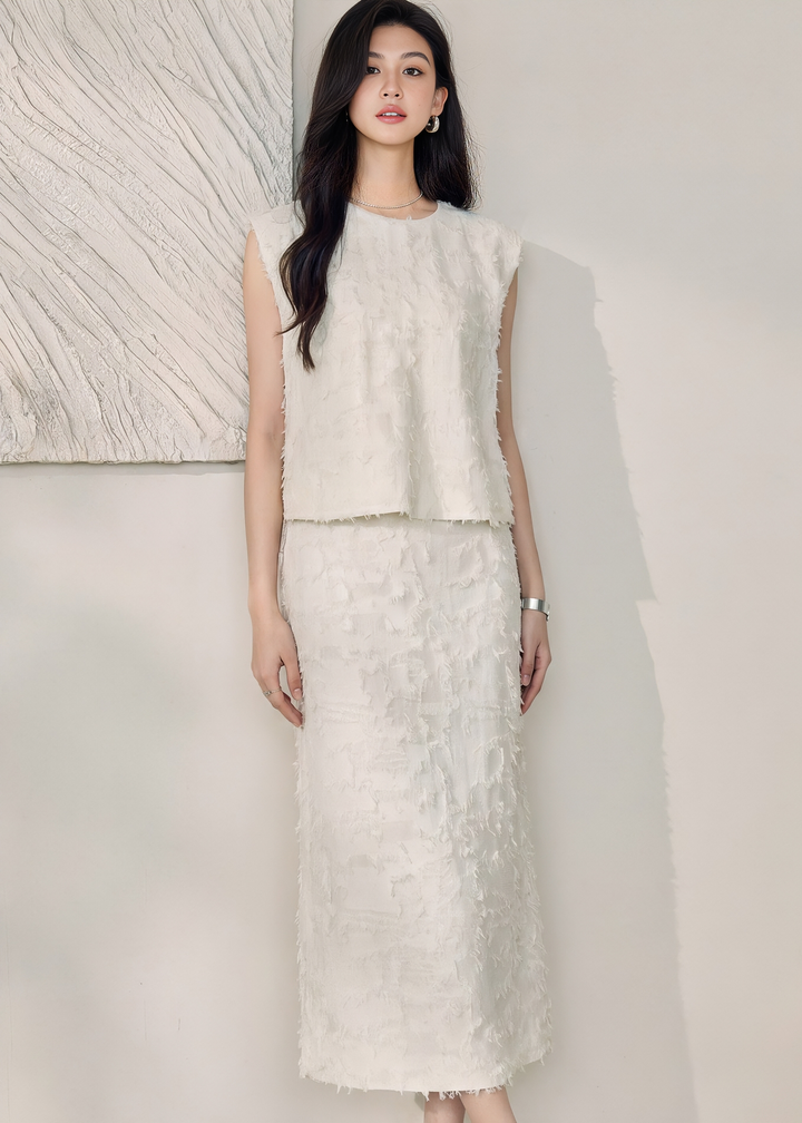 TEXTURED FRINGE TOP & SKIRT