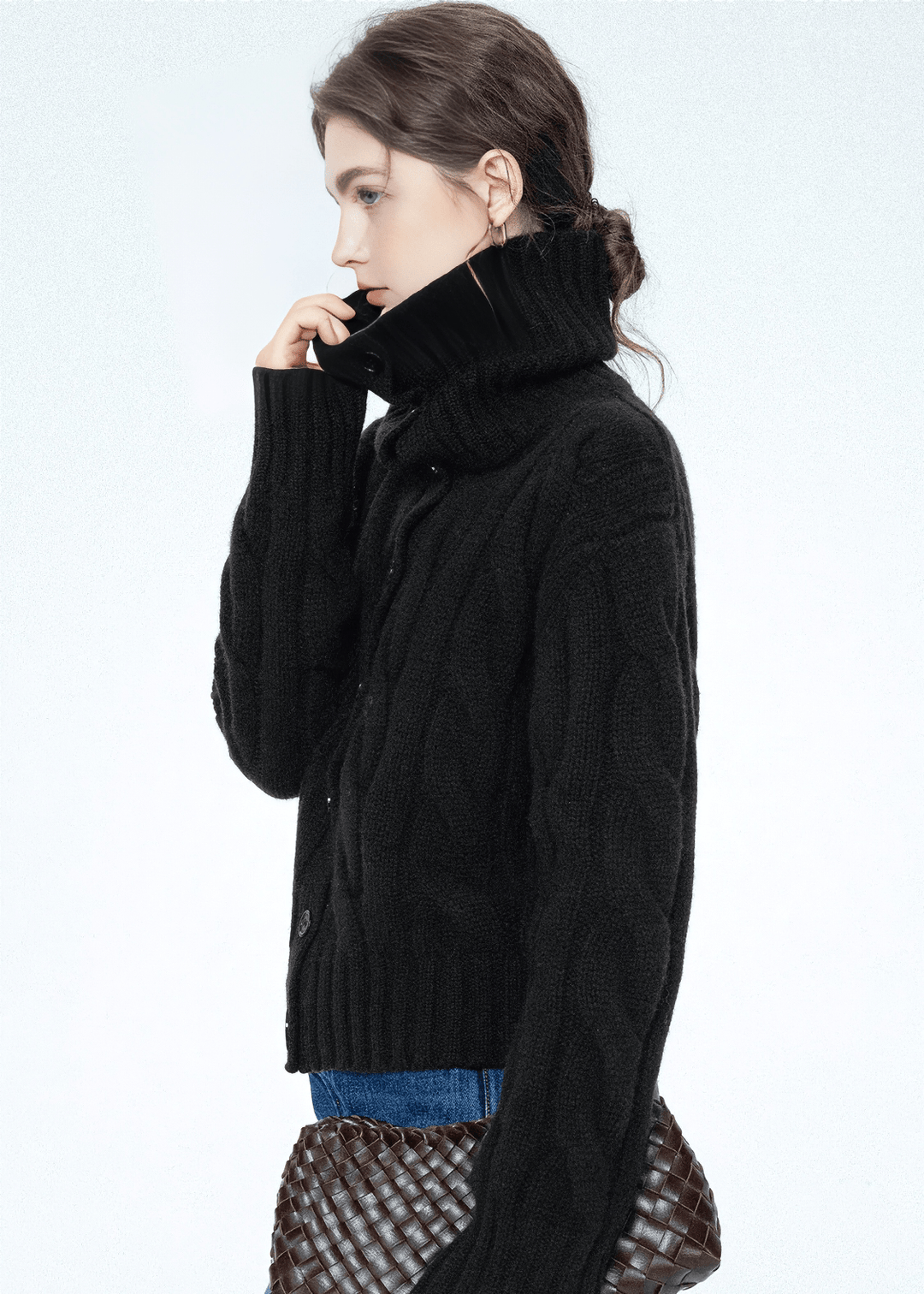 CABLE KNIT TURTLENECK CARDIGAN - ANLEM