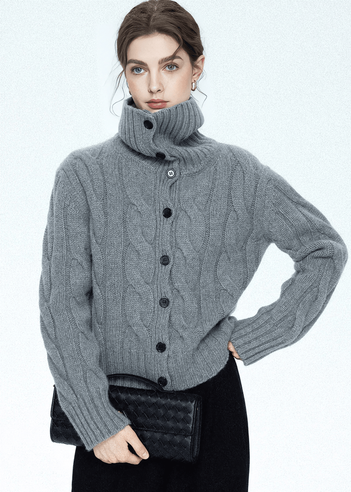 CABLE KNIT TURTLENECK CARDIGAN - ANLEM