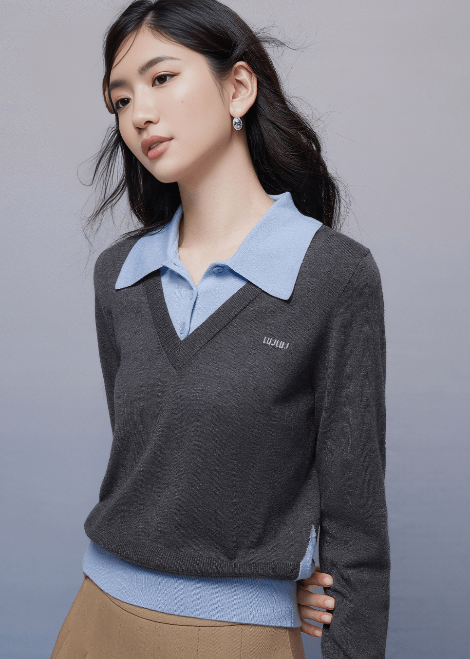 CONTRAST COLLAR V NECK KNIT SWEATER - ANLEM