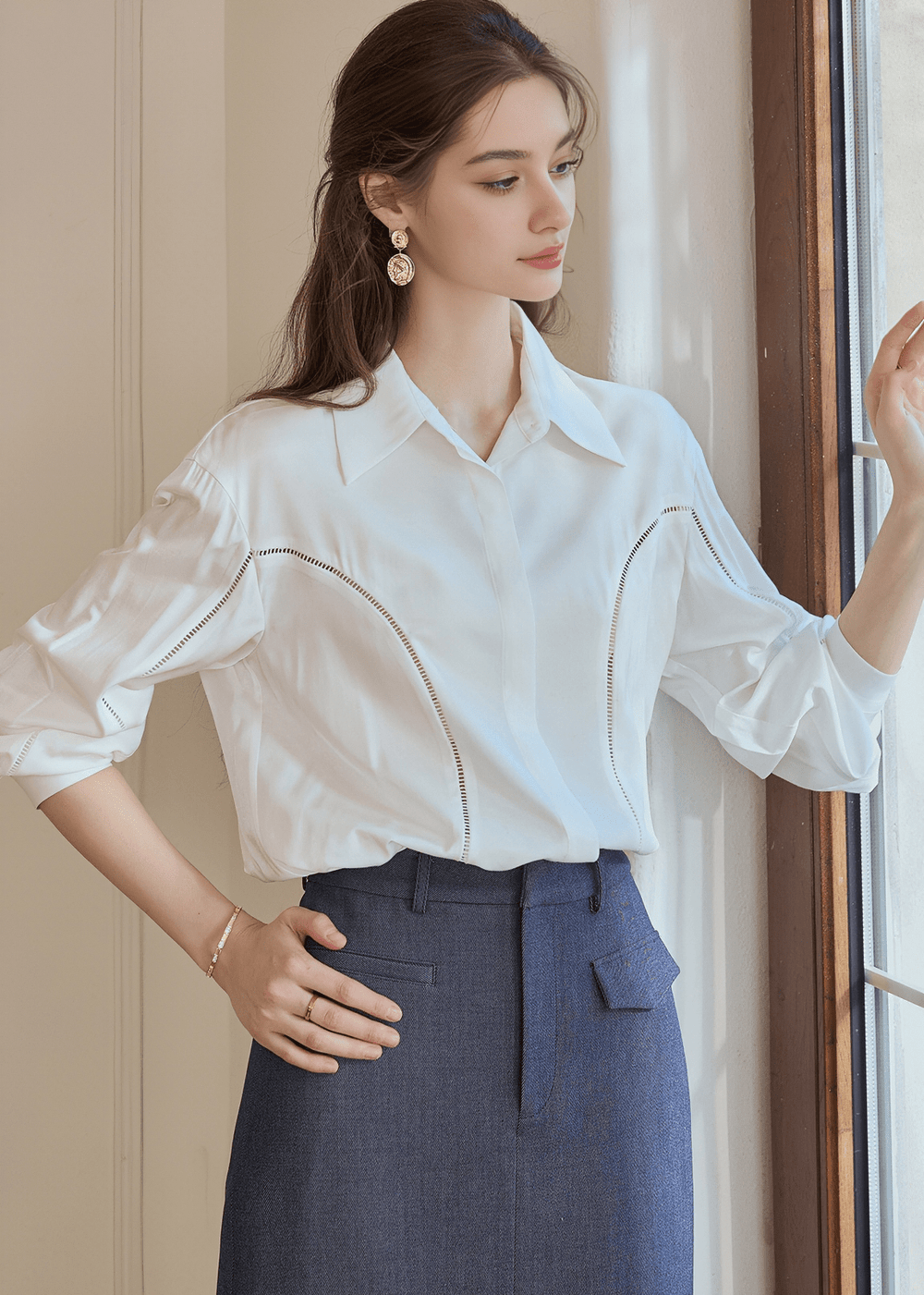 CRYSTAL CURVE BUTTON - UP BLOUSE - ANLEM