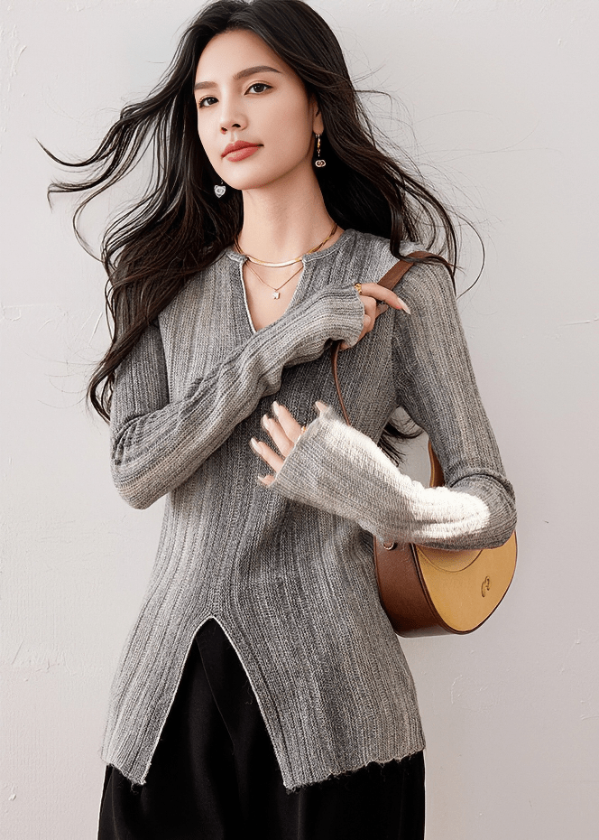 ELEGANCE SIDE - SLIT KNIT SWEATER - ANLEM