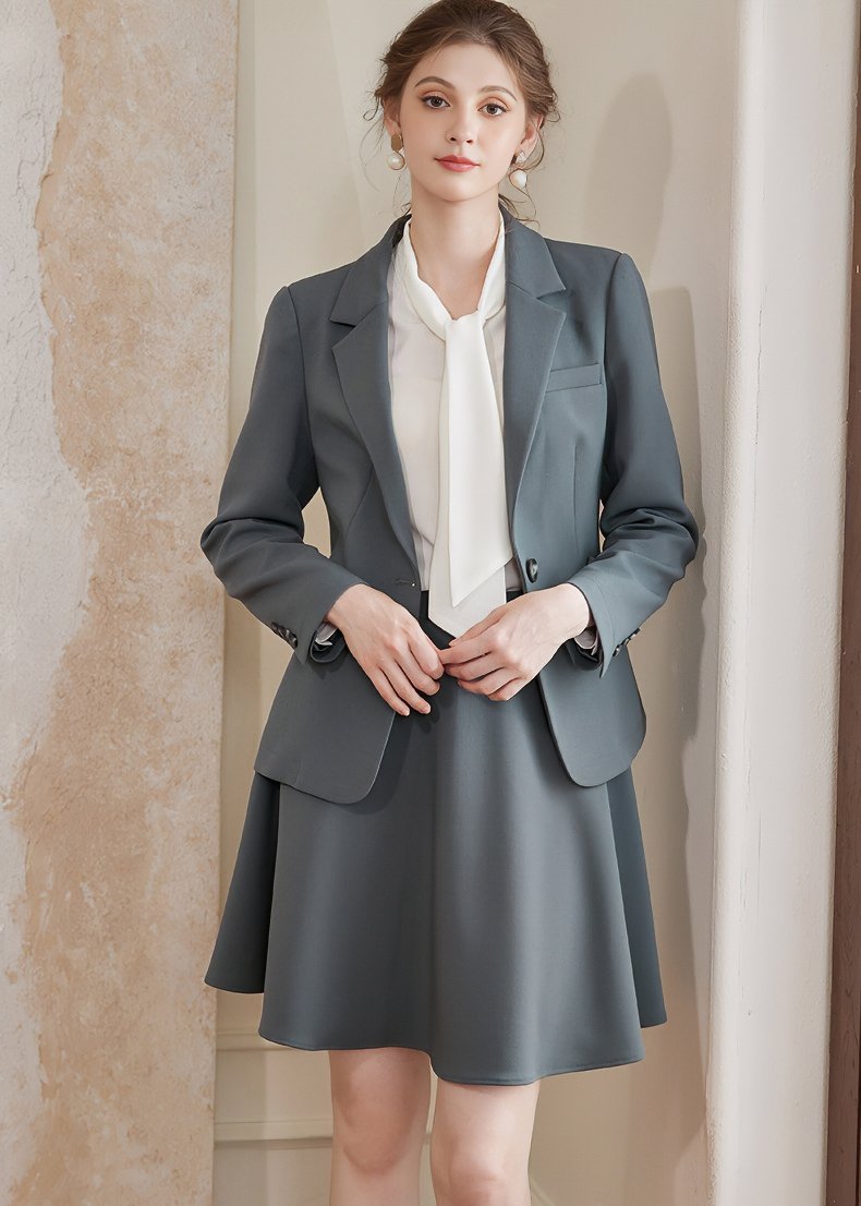 ELEGANT SILHOUETTE JACKETS & SKIRT - ANLEM