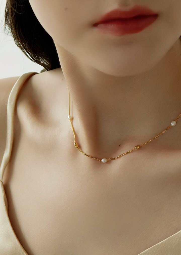 EVENLY SPACED PEARL NECKLACE - ANLEM
