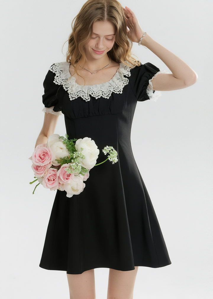 LACE TRIM PUFF SLEEVE DRESS