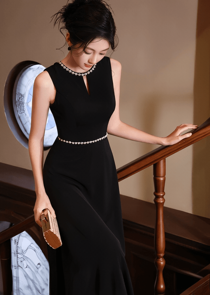 JEWELED HALT - NECK EVENING DRESS - ANLEM