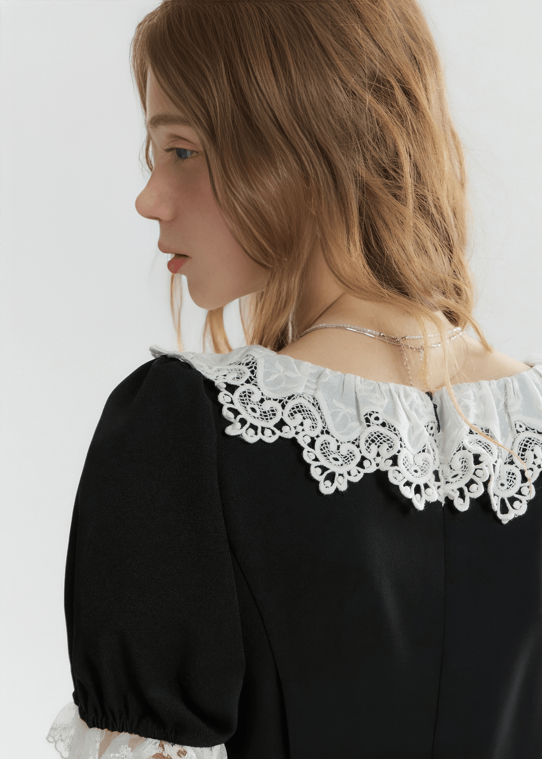 LACE TRIM PUFF SLEEVE DRESS - ANLEM