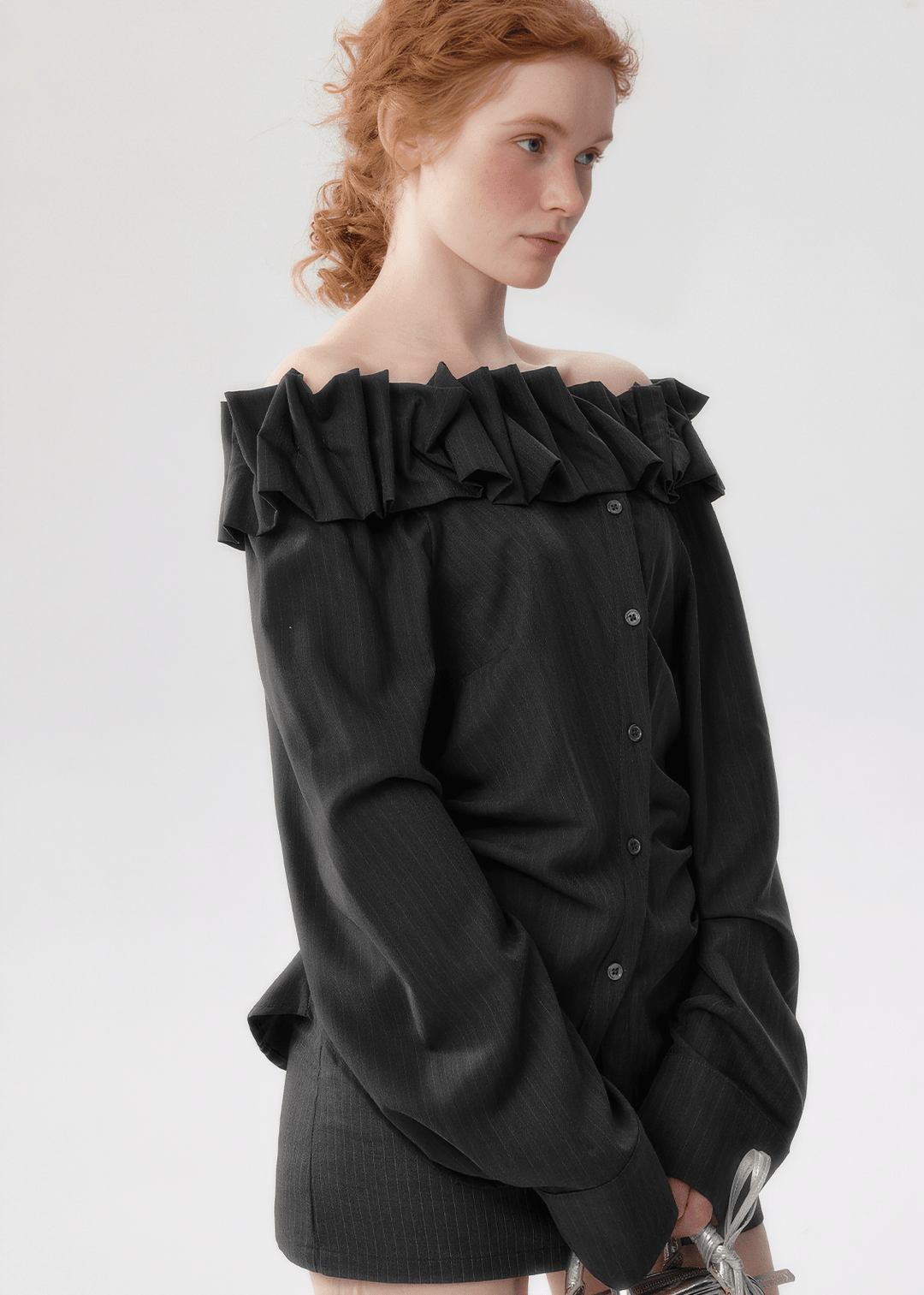 OFF-SHOULDER RUFFLE SHIRT - ANLEM