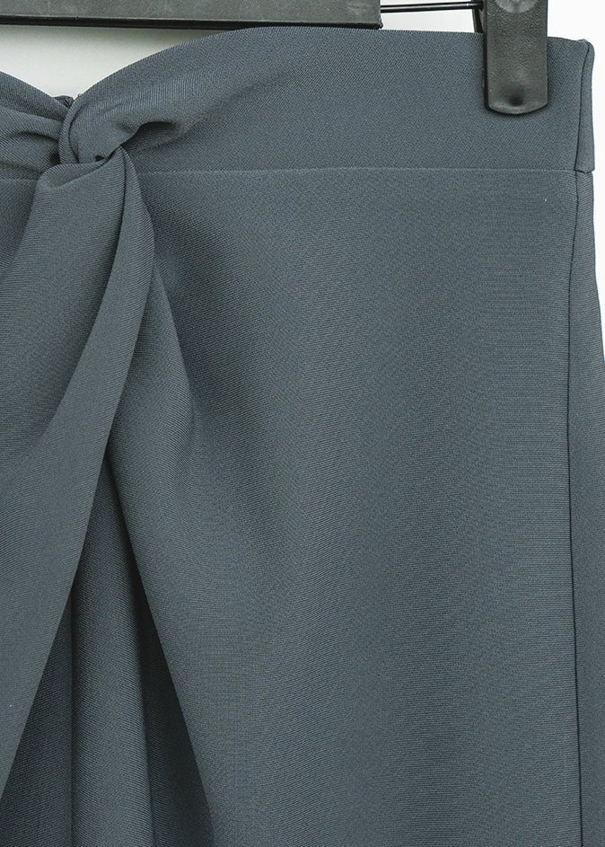 PLEATED SLIM SLIT SKIRT - ANLEM