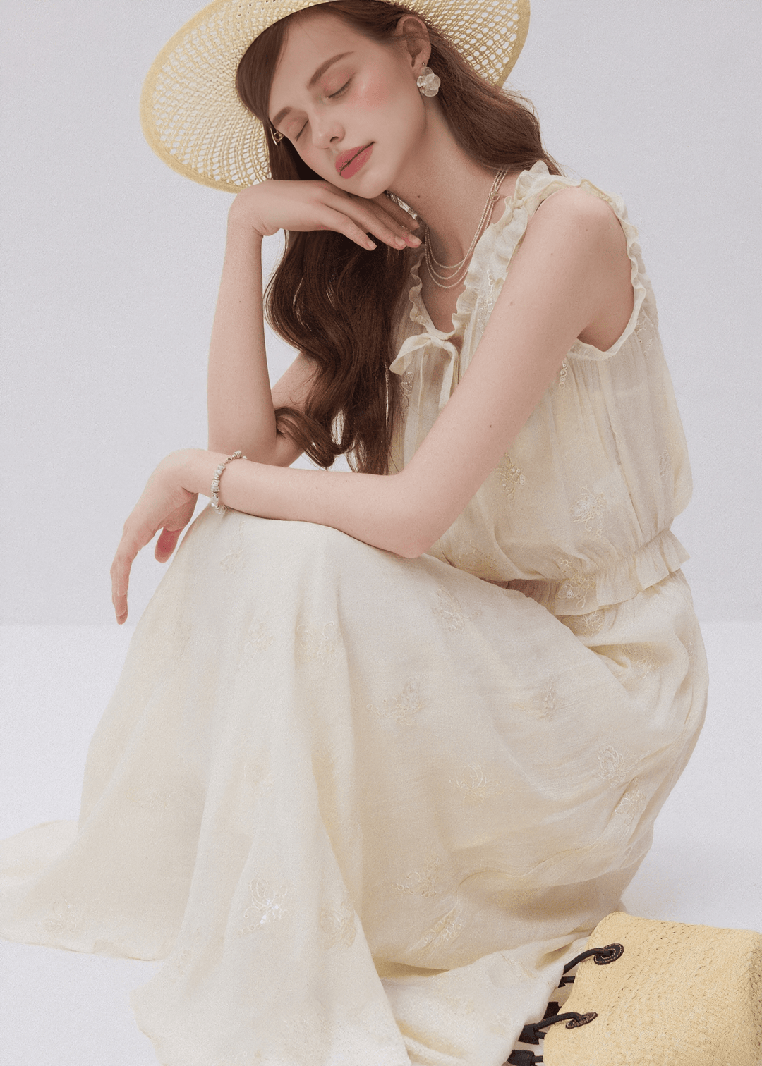 SPARKLE EMBROIDERY BLOUSE & SKIRT - ANLEM