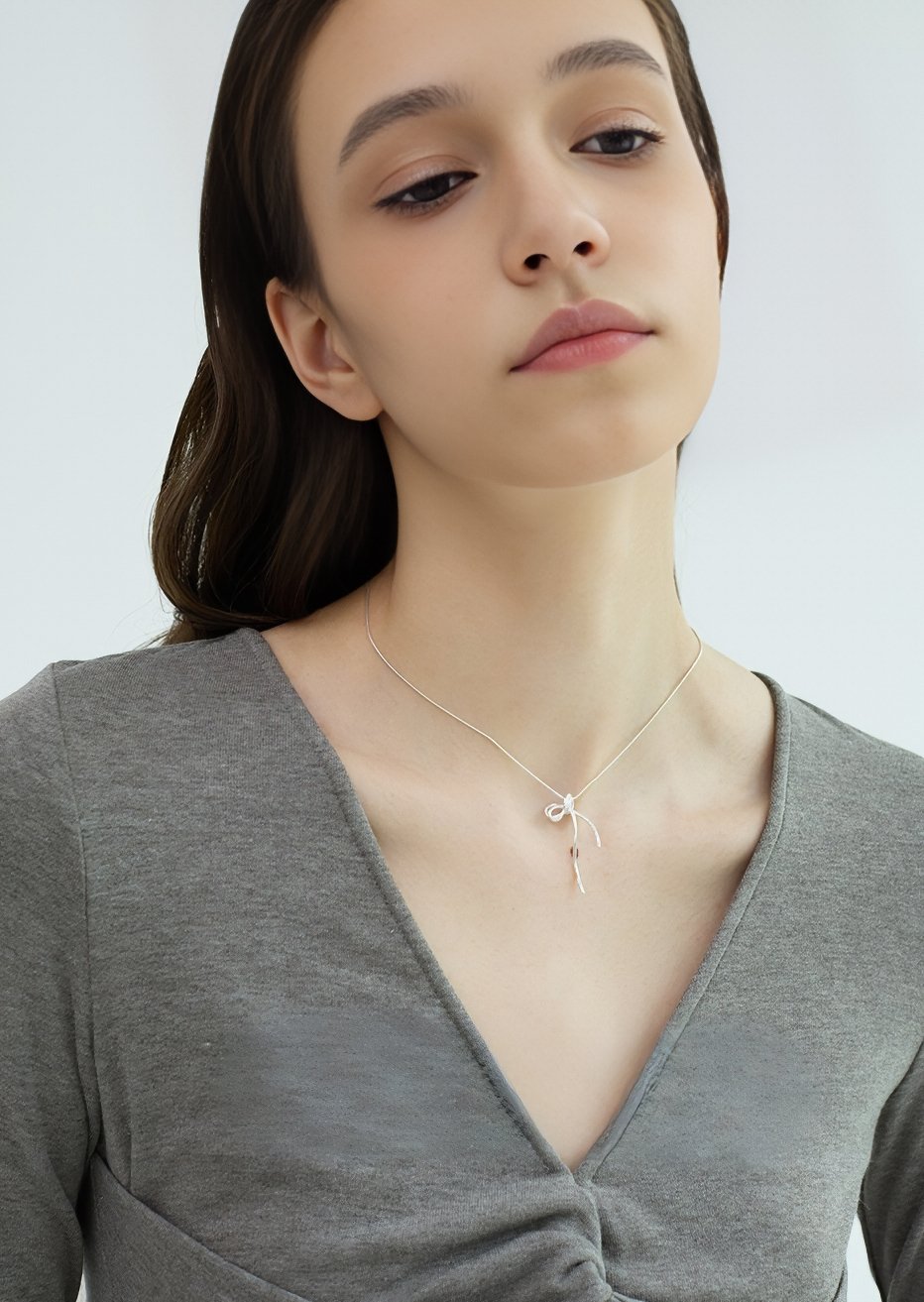 THIN KNOT NECKLACE - ANLEM