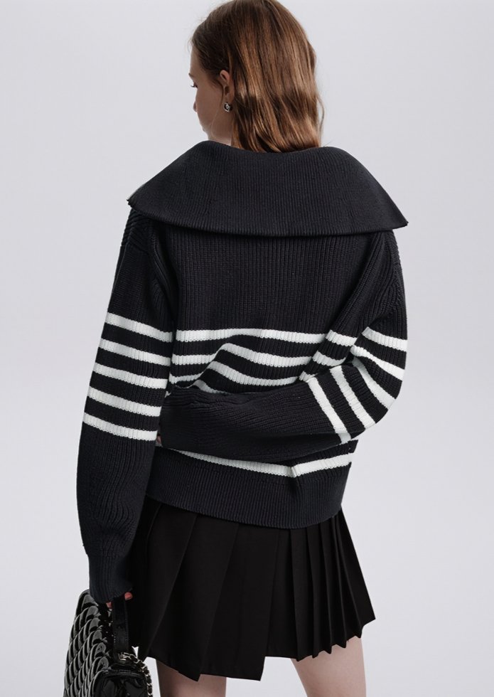 STRIPED SLOUCHY HALF TURTLENECK KNIT - ANLEM