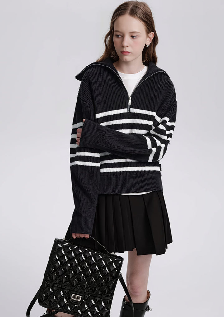 STRIPED SLOUCHY HALF TURTLENECK KNIT - ANLEM